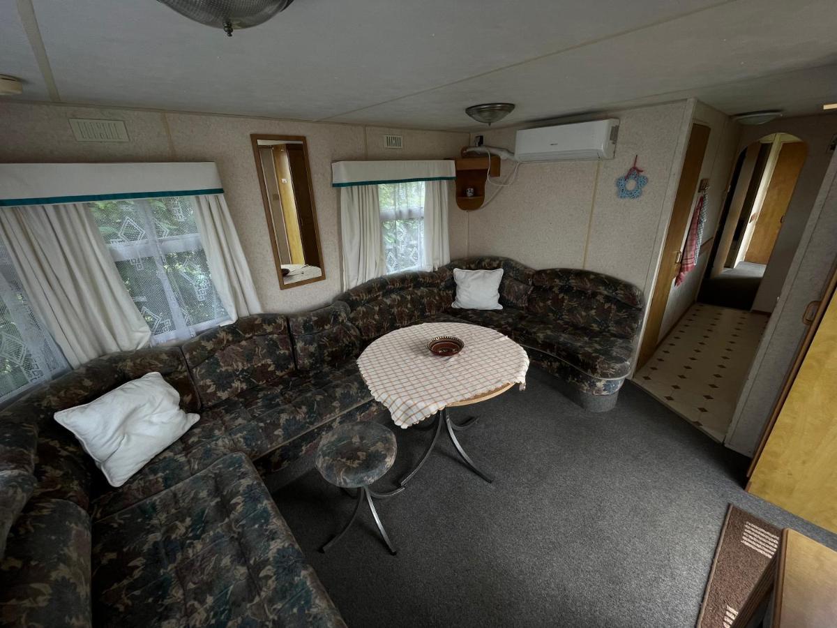 Autocamp Free Star - Mobilheimy Apartamento Strachotin Exterior foto