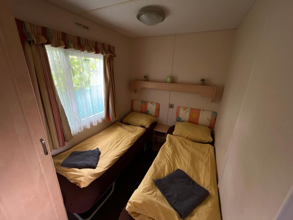 Autocamp Free Star - Mobilheimy Apartamento Strachotin Exterior foto
