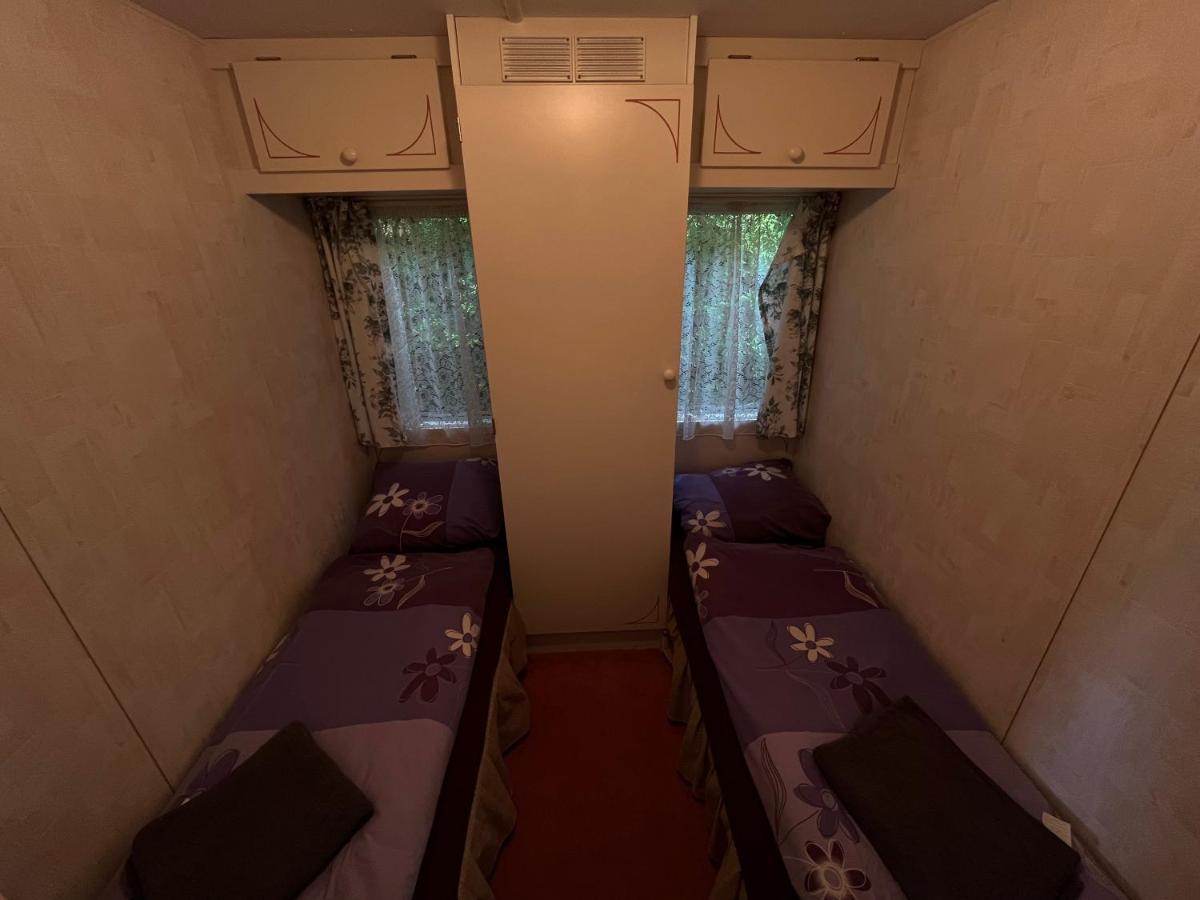 Autocamp Free Star - Mobilheimy Apartamento Strachotin Exterior foto